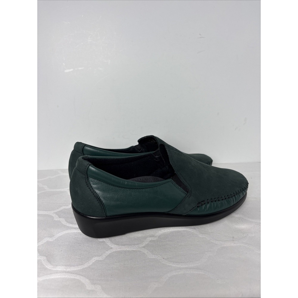 New SAS Dream Shoes Women Size 10.5WW Forest Green Slip On Comfort Loafers READ - Picture 2 of 11